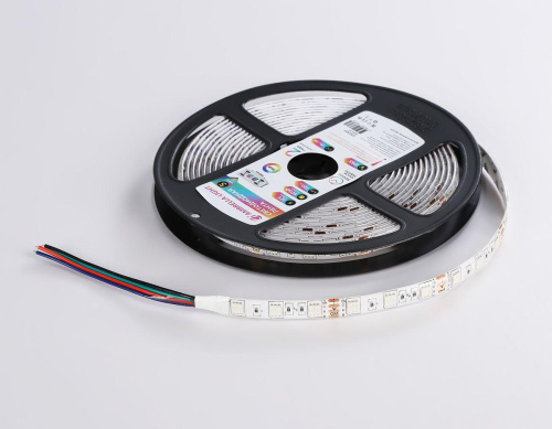Светодиодная влагозащищенная лента Ambrella Light 14,4W/m 60LED/m 5050SMD RGB 5M GS2302 Светодиодная влагозащищенная лента Ambrella Light 14,4W/m 60LED/m 5050SMD RGB 5M GS2302