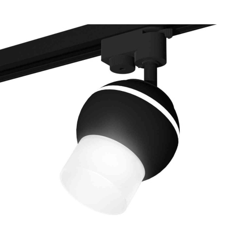 Комплект трекового светильника Ambrella light Track System XT1102072 SBK/FR черный песок/белый матовый (A2521, C1102, N7170) Комплект трекового светильника Ambrella light Track System XT1102072 SBK/FR черный песок/белый матовый (A2521, C1102, N7170)
