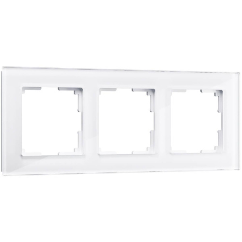 Рамка Werkel Favorit на 3 поста белый WL01-Frame-03 4690389061226 Рамка Werkel Favorit на 3 поста белый WL01-Frame-03 4690389061226