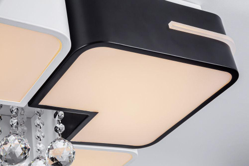 Потолочный светодиодный светильник Escada 10215/4LED Потолочный светодиодный светильник Escada 10215/4LED