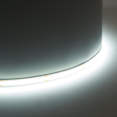 Светодиодная лента Feron 12W/m 480LED/m 2110SMD холодный белый 5M LS530 48272 Светодиодная лента Feron 12W/m 480LED/m 2110SMD холодный белый 5M LS530 48272
