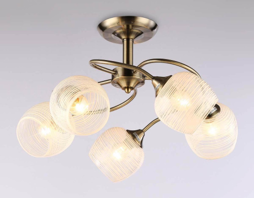 Потолочная люстра Ambrella light Traditional TR3199 Потолочная люстра Ambrella light Traditional TR3199