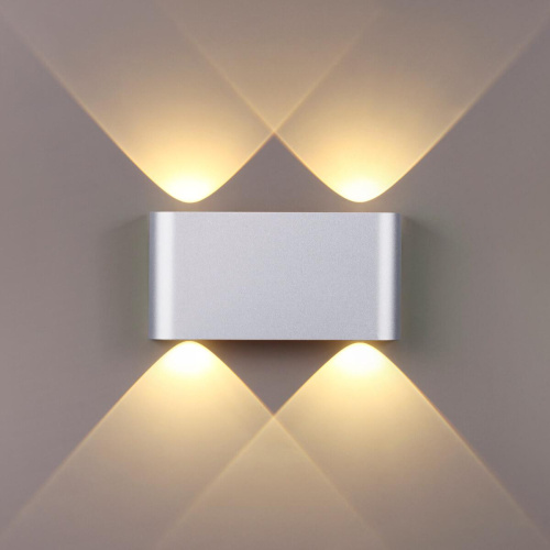 Настенный светодиодный светильник Odeon Light Magnum 4217/4WL Настенный светодиодный светильник Odeon Light Magnum 4217/4WL