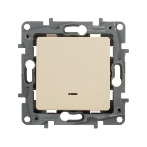 Выключатель одноклавишный Legrand Etika 10A 250V с подсветкой слоновая кость 672303 Выключатель одноклавишный Legrand Etika 10A 250V с подсветкой слоновая кость 672303