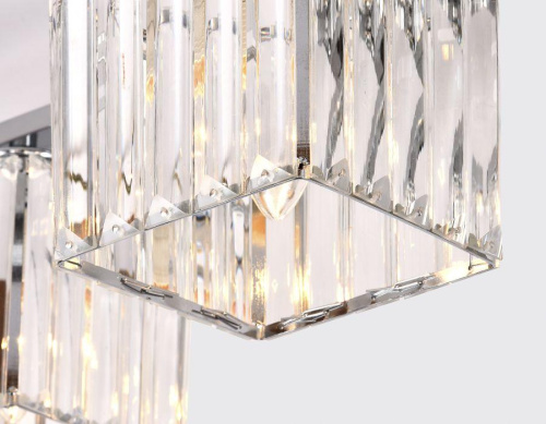 Потолочная люстра Ambrella light Traditional TR5215 Потолочная люстра Ambrella light Traditional TR5215