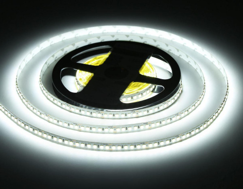 Светодиодная лента Ambrella Light 14,4W/m 180LED/m 2835SMD холодный белый 5M GS3203 Светодиодная лента Ambrella Light 14,4W/m 180LED/m 2835SMD холодный белый 5M GS3203