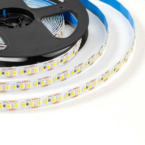 Светодиодная лента OGM 14,4W/m 180LED/m 2835SMD теплый белый 5M LSE-262 Светодиодная лента OGM 14,4W/m 180LED/m 2835SMD теплый белый 5M LSE-262