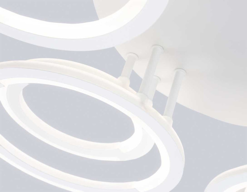Светильник потолочный Ambrella light ACRYLICA FA8944 Светильник потолочный Ambrella light ACRYLICA FA8944