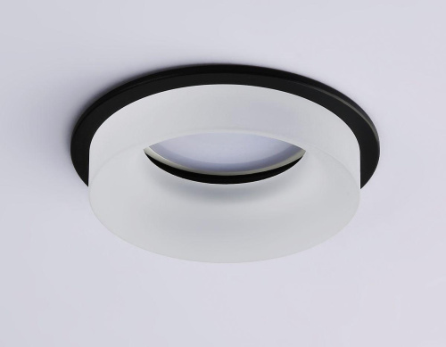 Встраиваемый светильник Ambrella light Techno Spot Acrylic Frost TN1303 Встраиваемый светильник Ambrella light Techno Spot Acrylic Frost TN1303