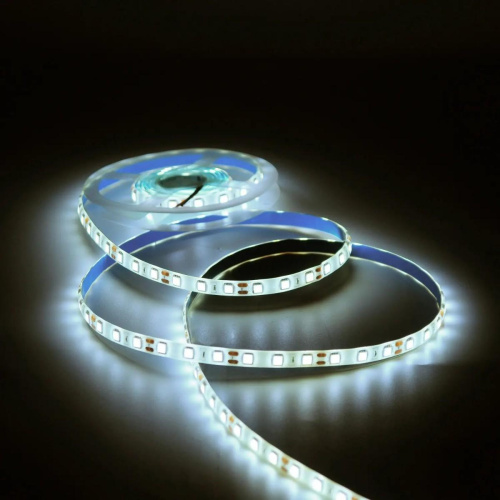 Светодиодная лента Gauss 10W/m 60LED/m 5050SMD теплый белый 3M BT050 Светодиодная лента Gauss 10W/m 60LED/m 5050SMD теплый белый 3M BT050