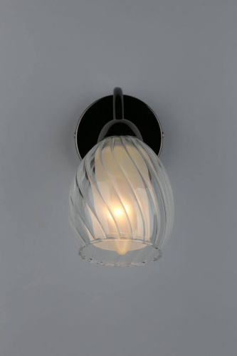 Бра Omnilux OML-31601-01 Бра Omnilux OML-31601-01