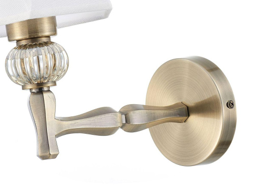 Бра Escada 672/1A Brass Бра Escada 672/1A Brass