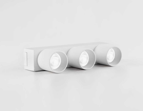 Трековый светодиодный светильник Ambrella light Track System GV1503 Трековый светодиодный светильник Ambrella light Track System GV1503