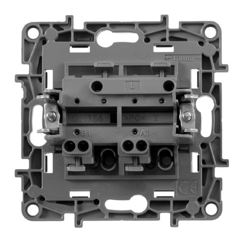 Выключатель двухклавишный Legrand Etika 10A 250V алюминий 672402 Выключатель двухклавишный Legrand Etika 10A 250V алюминий 672402