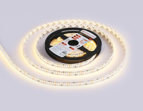 Светодиодная лента Ambrella Light 19,2W/m 240LED/m 2835SMD теплый белый 5M GS1501 Светодиодная лента Ambrella Light 19,2W/m 240LED/m 2835SMD теплый белый 5M GS1501