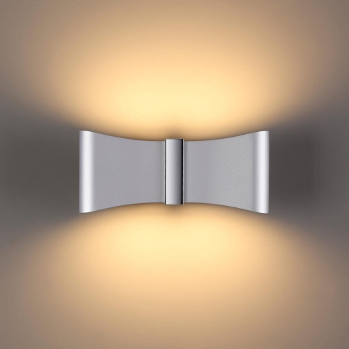 Настенный светодиодный светильник Odeon Light Motion 4215/12WL Настенный светодиодный светильник Odeon Light Motion 4215/12WL