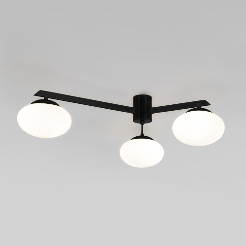 Потолочная люстра Eurosvet Opaline 70220/3 черный Потолочная люстра Eurosvet Opaline 70220/3 черный