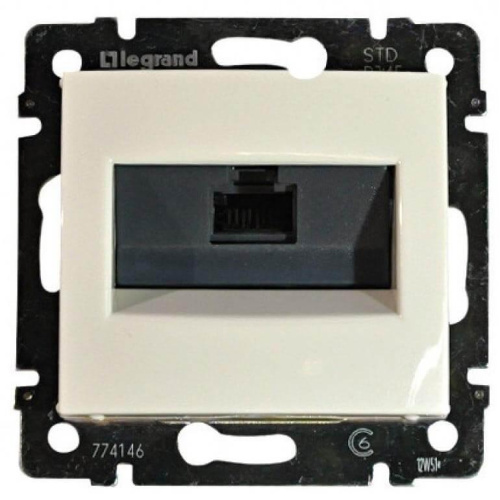 Розетка компьютерная RJ45 Legrand Valena 6 кат UTP с захватами слоновая кость 774146 Розетка компьютерная RJ45 Legrand Valena 6 кат UTP с захватами слоновая кость 774146