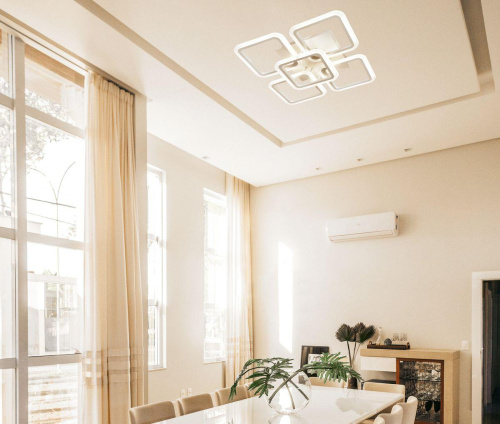 Потолочная светодиодная люстра Escada Square 10220/5LED Потолочная светодиодная люстра Escada Square 10220/5LED