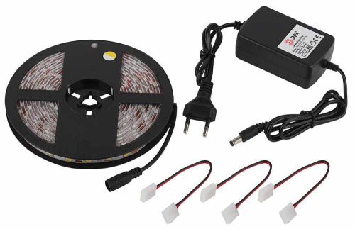 Светодиодная влагозащищенная лента ЭРА 14,4W/m 60LED/m 5050SMD теплый белый 5M 5050kit-14,4-60-12-IP65-2700-5m Б0043069 Светодиодная влагозащищенная лента ЭРА 14,4W/m 60LED/m 5050SMD теплый белый 5M 5050kit-14,4-60-12-IP65-2700-5m Б0043069