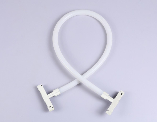 Трековый подвесной светодиодный светильник Ambrella light Track System Magnetic GL4302 Трековый подвесной светодиодный светильник Ambrella light Track System Magnetic GL4302