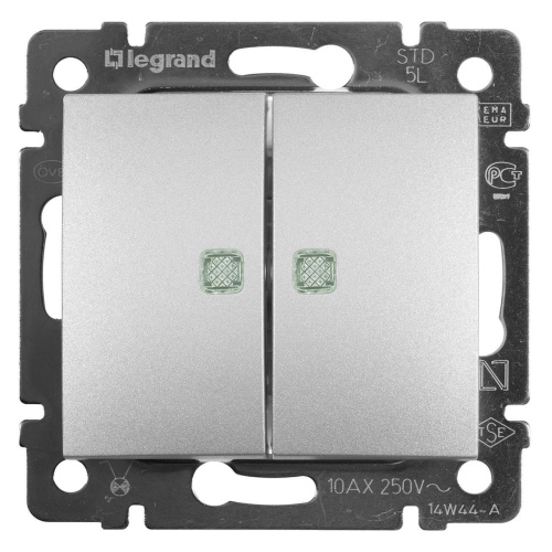 Переключатель двухклавишный Legrand Valena 10A 250V с подсветкой алюминий 770128 Переключатель двухклавишный Legrand Valena 10A 250V с подсветкой алюминий 770128