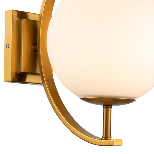 Настенный светильник Cascade brass Настенный светильник Cascade brass