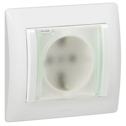 Розетка 2К+3 Legrand Galea Life 16A 250V с/з с крышкой винтовой зажим IP44 белая 775924 Розетка 2К+3 Legrand Galea Life 16A 250V с/з с крышкой винтовой зажим IP44 белая 775924