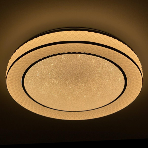 Потолочный светодиодный светильник Profit Light 2108/350 WH+CR RGB Потолочный светодиодный светильник Profit Light 2108/350 WH+CR RGB