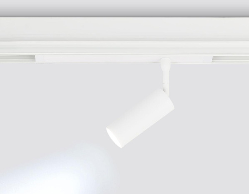 Трековый светодиодный светильник Ambrella Light Track System Magnetic 220V GL1201 Трековый светодиодный светильник Ambrella Light Track System Magnetic 220V GL1201