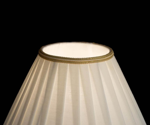 Настольная лампа Arte Lamp Veronika A2298LT-1CC Настольная лампа Arte Lamp Veronika A2298LT-1CC
