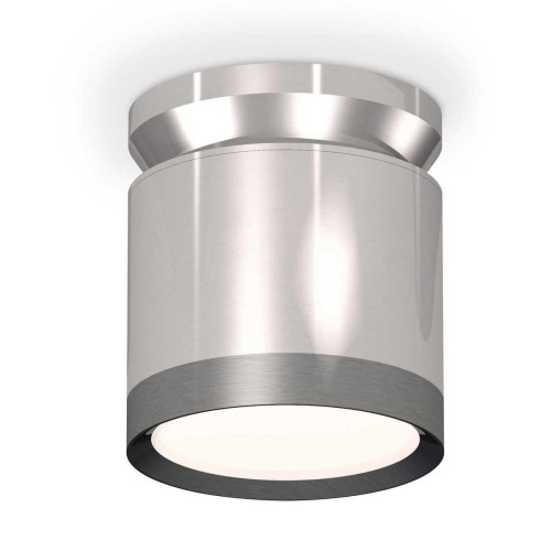 Комплект накладного светильника Ambrella light Techno Spot XS (N8904, C8120, N8133) XS8120010 Комплект накладного светильника Ambrella light Techno Spot XS (N8904, C8120, N8133) XS8120010