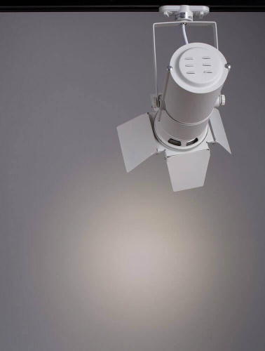 Трековый светильник Arte Lamp Track Lights A6312PL-1WH Трековый светильник Arte Lamp Track Lights A6312PL-1WH