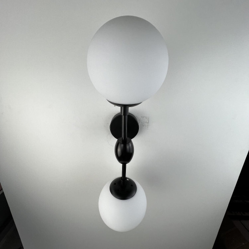 Бра Modo 2 Globes Black And White Glass By Imperiumloft Бра Modo 2 Globes Black And White Glass By Imperiumloft