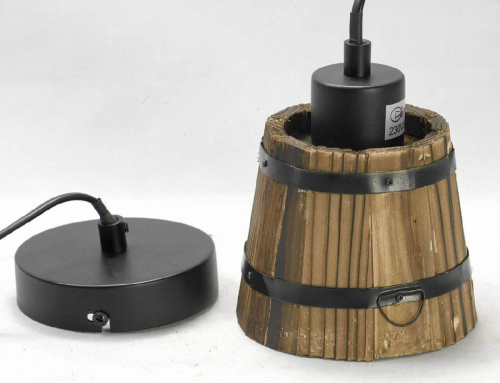 Подвеcной светильник Lussole Loft GRLSP-9530 Подвеcной светильник Lussole Loft GRLSP-9530