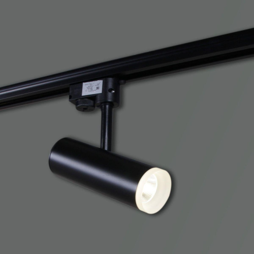Трековый светодиодный светильник Reluce 06232-9.3-001RN LED10W BK Трековый светодиодный светильник Reluce 06232-9.3-001RN LED10W BK