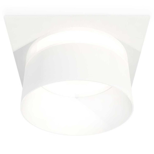 Комплект встраиваемого светильника Ambrella light Techno Spot XC (C8061, N8402) XC8061016 Комплект встраиваемого светильника Ambrella light Techno Spot XC (C8061, N8402) XC8061016