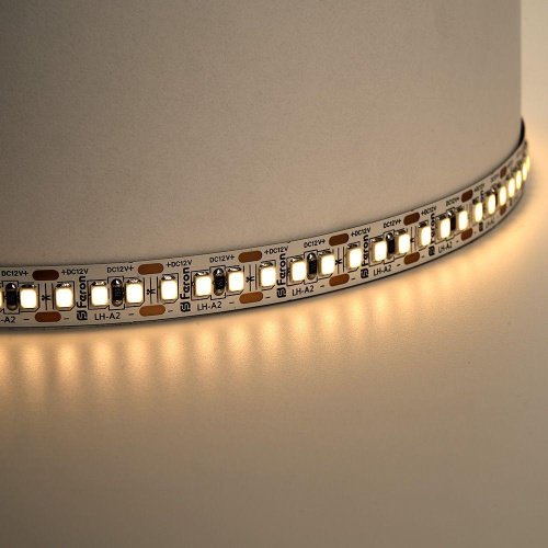 Светодиодная лента Feron 17W/m 180LED/m 2835SMD теплый белый 5M LS615 41279 Светодиодная лента Feron 17W/m 180LED/m 2835SMD теплый белый 5M LS615 41279