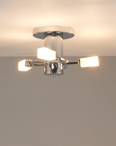 Потолочная люстра Moderli Lumi V1160-3C Потолочная люстра Moderli Lumi V1160-3C