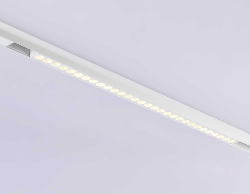Трековый светодиодный светильник Ambrella light Track System GL4031 Трековый светодиодный светильник Ambrella light Track System GL4031