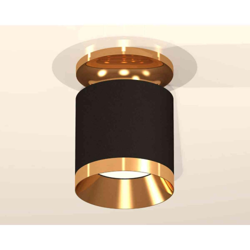 Комплект накладного светильника Ambrella light Techno Spot XS7402101 SBK/PYG черный песок/золото желтое полированное (N7929, C7402, N7034) Комплект накладного светильника Ambrella light Techno Spot XS7402101 SBK/PYG черный песок/золото желтое полированное (N7929, C7402, N7034)