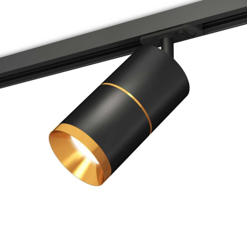 Комплект трекового светильника Ambrella light Track System XT (A2537, C7402, A2072, C7402, N7034) XT7402030 Комплект трекового светильника Ambrella light Track System XT (A2537, C7402, A2072, C7402, N7034) XT7402030