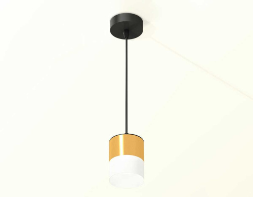 Комплект подвесного светильника Ambrella light Techno Spot XP (A2333, C8121, N8402) XP8121026 Комплект подвесного светильника Ambrella light Techno Spot XP (A2333, C8121, N8402) XP8121026