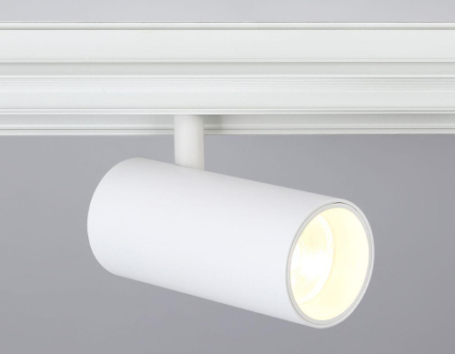 Трековый светодиодный светильник Ambrella light Track System Magnetic GL3828 Трековый светодиодный светильник Ambrella light Track System Magnetic GL3828