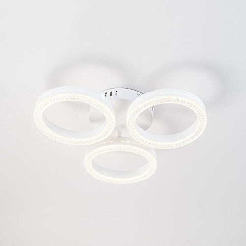Потолочная люстра Escada FIANIT 10282/3LED Потолочная люстра Escada FIANIT 10282/3LED