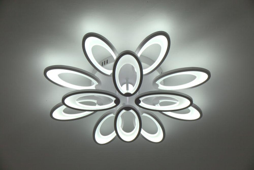 Потолочная светодиодная люстра Escada 10238/12LED Потолочная светодиодная люстра Escada 10238/12LED