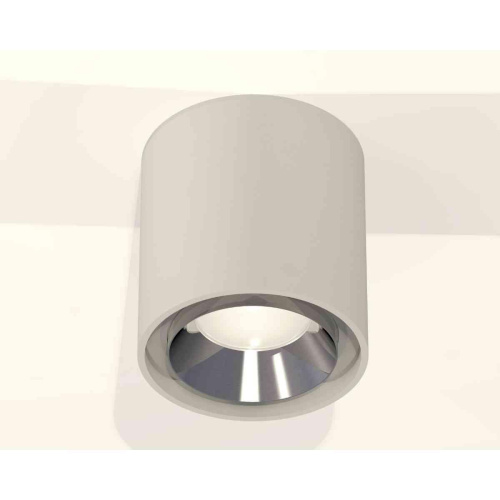 Комплект накладного светильника Ambrella light Techno Spot XS7724003 SGR/PSL серый песок/серебро полированное (C7724, N7032) Комплект накладного светильника Ambrella light Techno Spot XS7724003 SGR/PSL серый песок/серебро полированное (C7724, N7032)