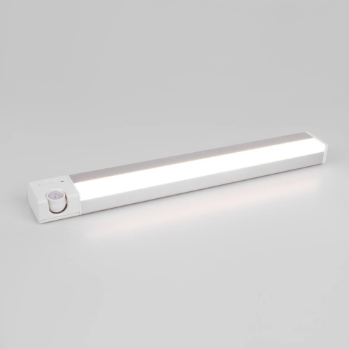 Мебельный светодиодный светильник Elektrostandard Cupboard Led Stick LTB72 2,5W 4000K белый a053401 Мебельный светодиодный светильник Elektrostandard Cupboard Led Stick LTB72 2,5W 4000K белый a053401