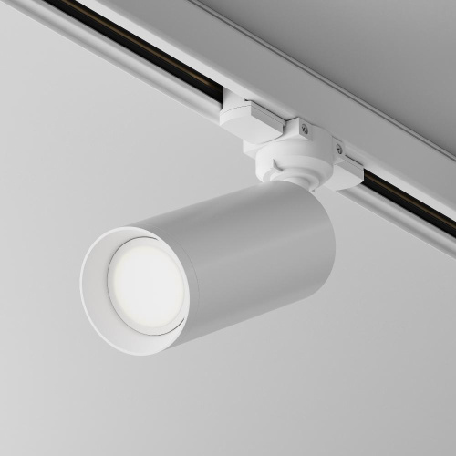 Трековый светильник Maytoni Technical Focus TR028-3-GU10-W Трековый светильник Maytoni Technical Focus TR028-3-GU10-W