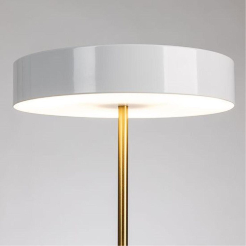 Настольная лампа Arte Lamp Elnath A5038LT-3WH Настольная лампа Arte Lamp Elnath A5038LT-3WH